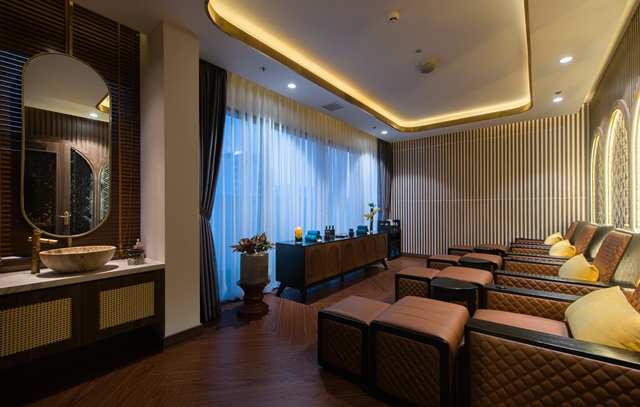 Grand Tourane Nha Trang Hotel