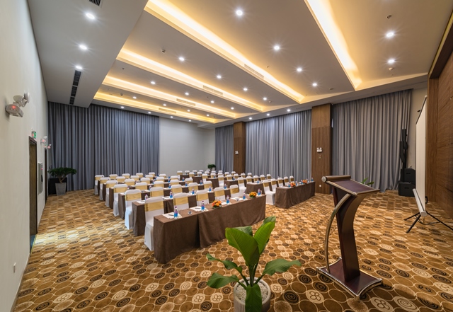 Grand Tourane Nha Trang Hotel