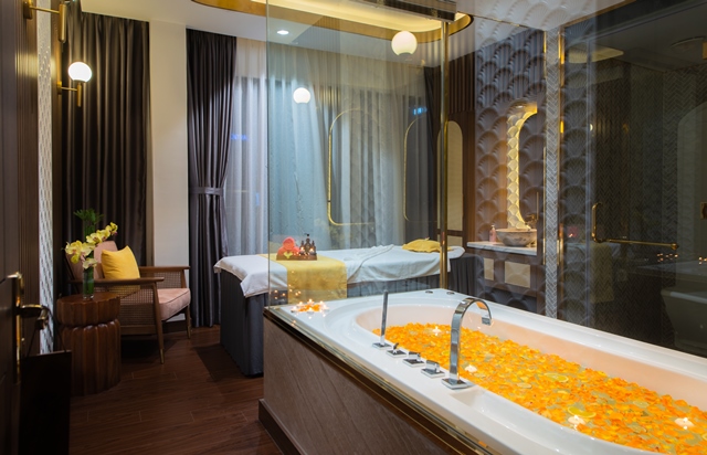 Grand Tourane Nha Trang Hotel