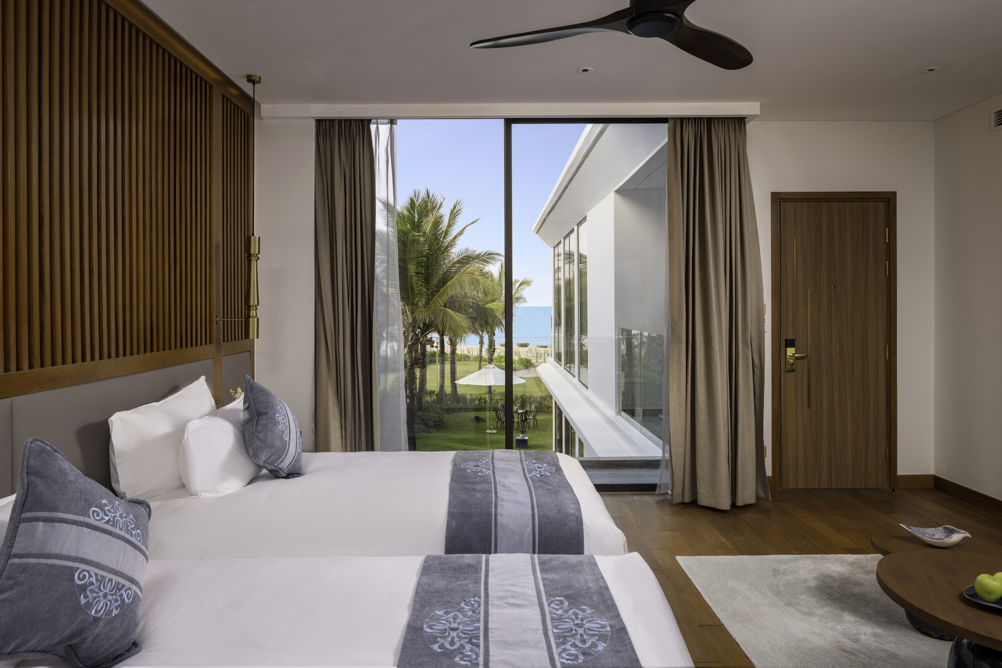 3 BEDROOMS POOL VILLA BEACHFRONT