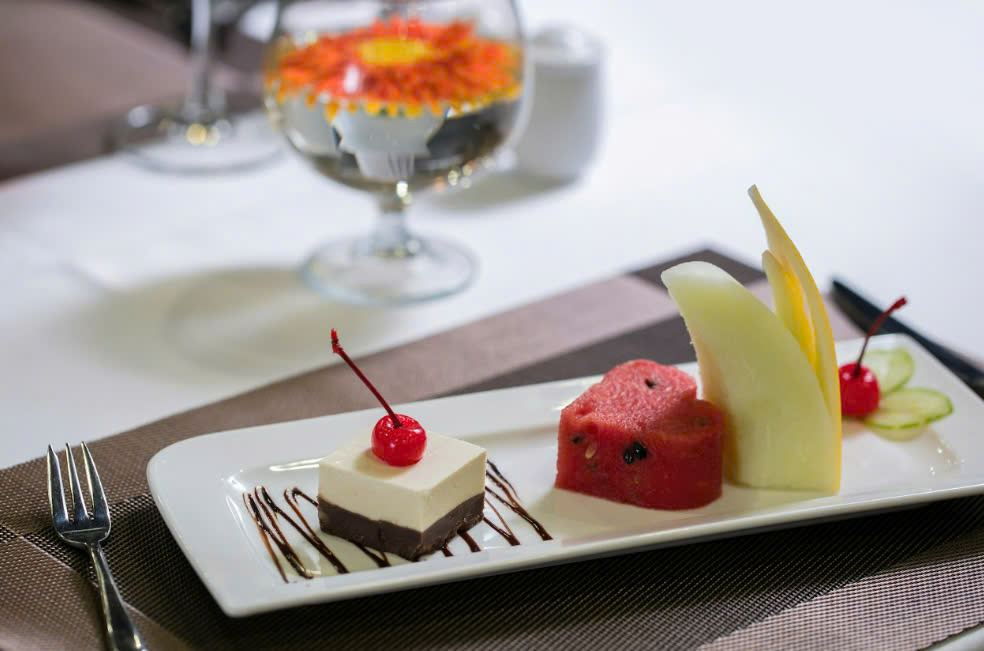 La Regina Royal Cruise