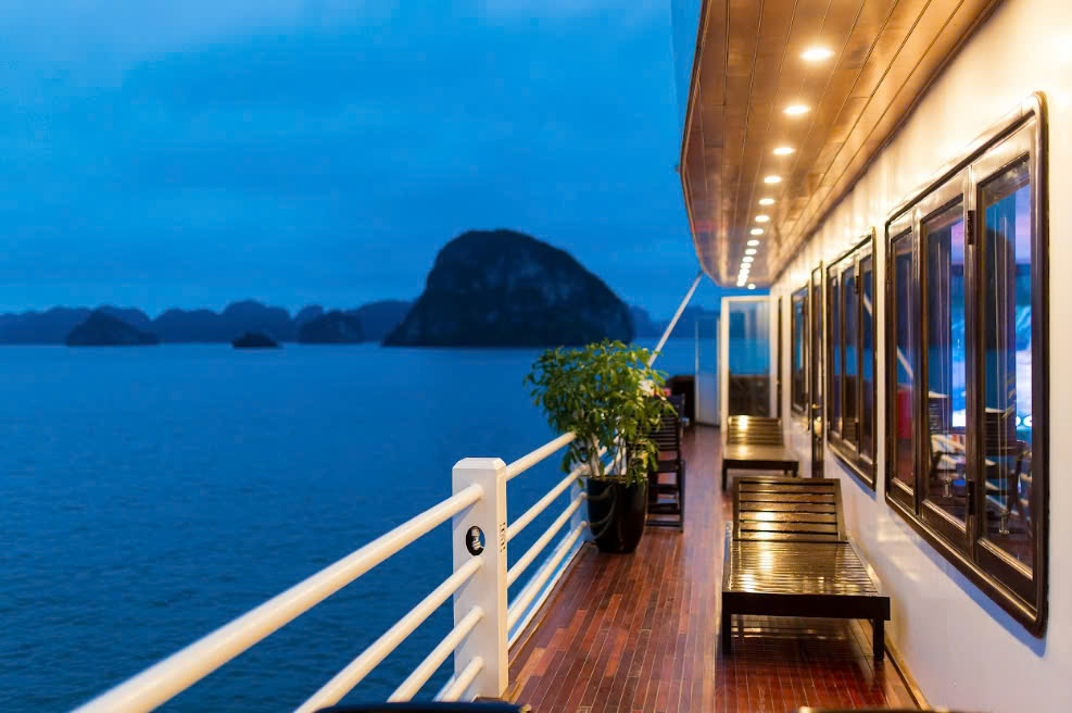 La Regina Royal Cruise