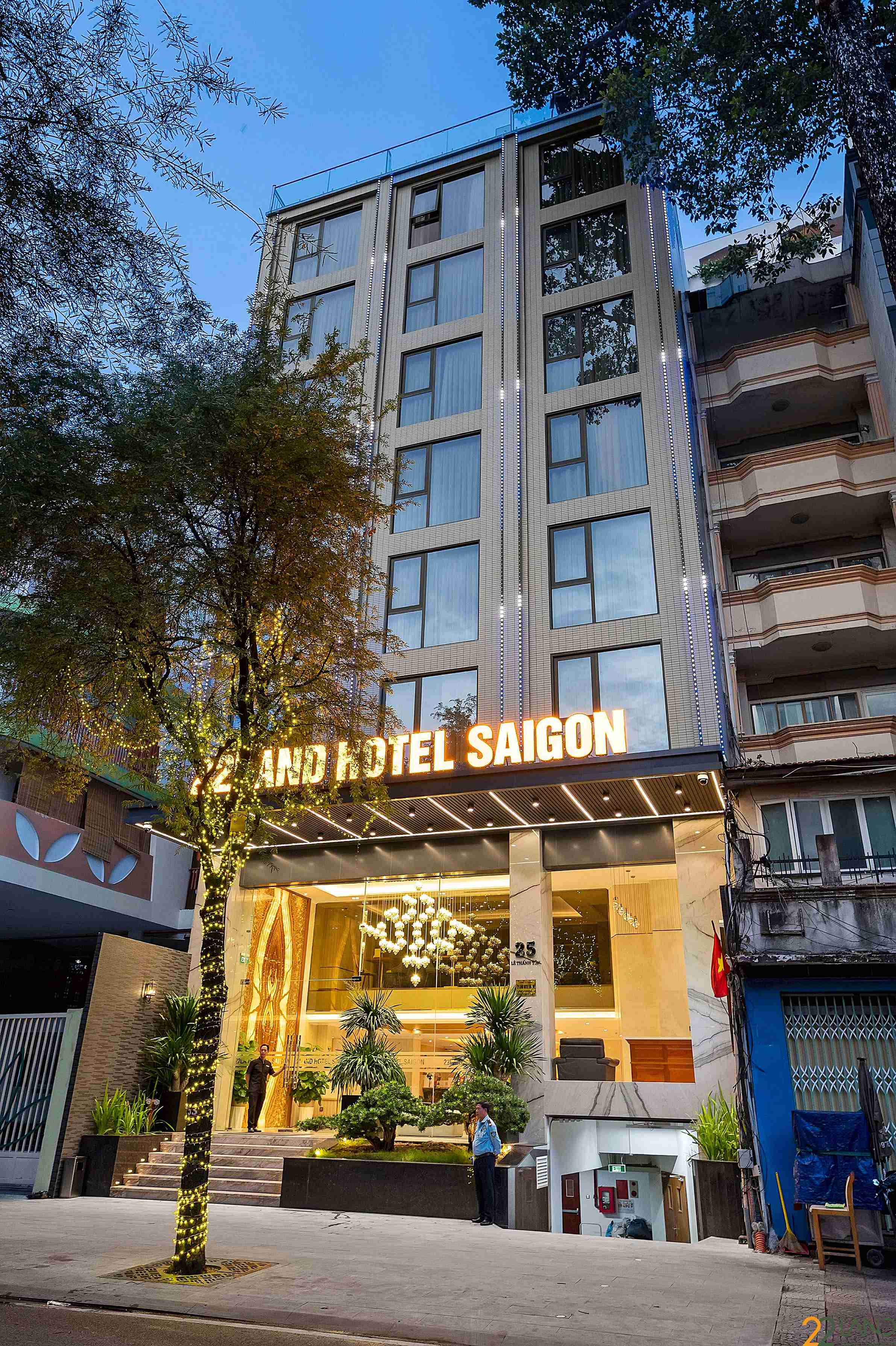 22Land Hotel Saigon - Tap to explore photos