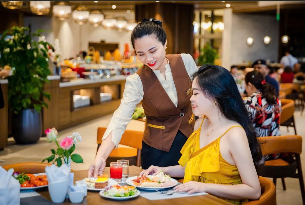 Muong Thanh Luxury Ha Long Centre Hotel