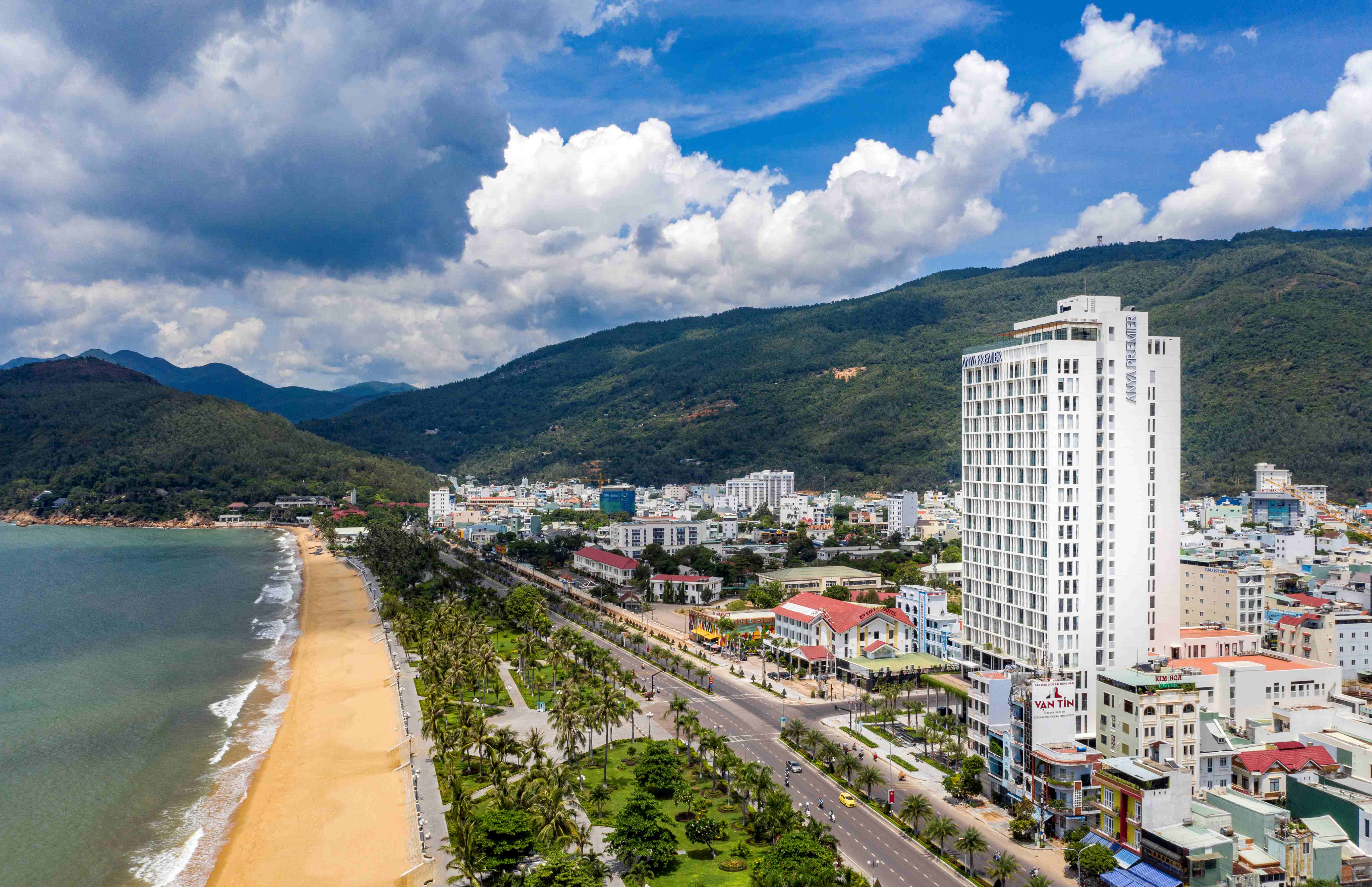 Anya Premier Beachfront Hotel Quy Nhon