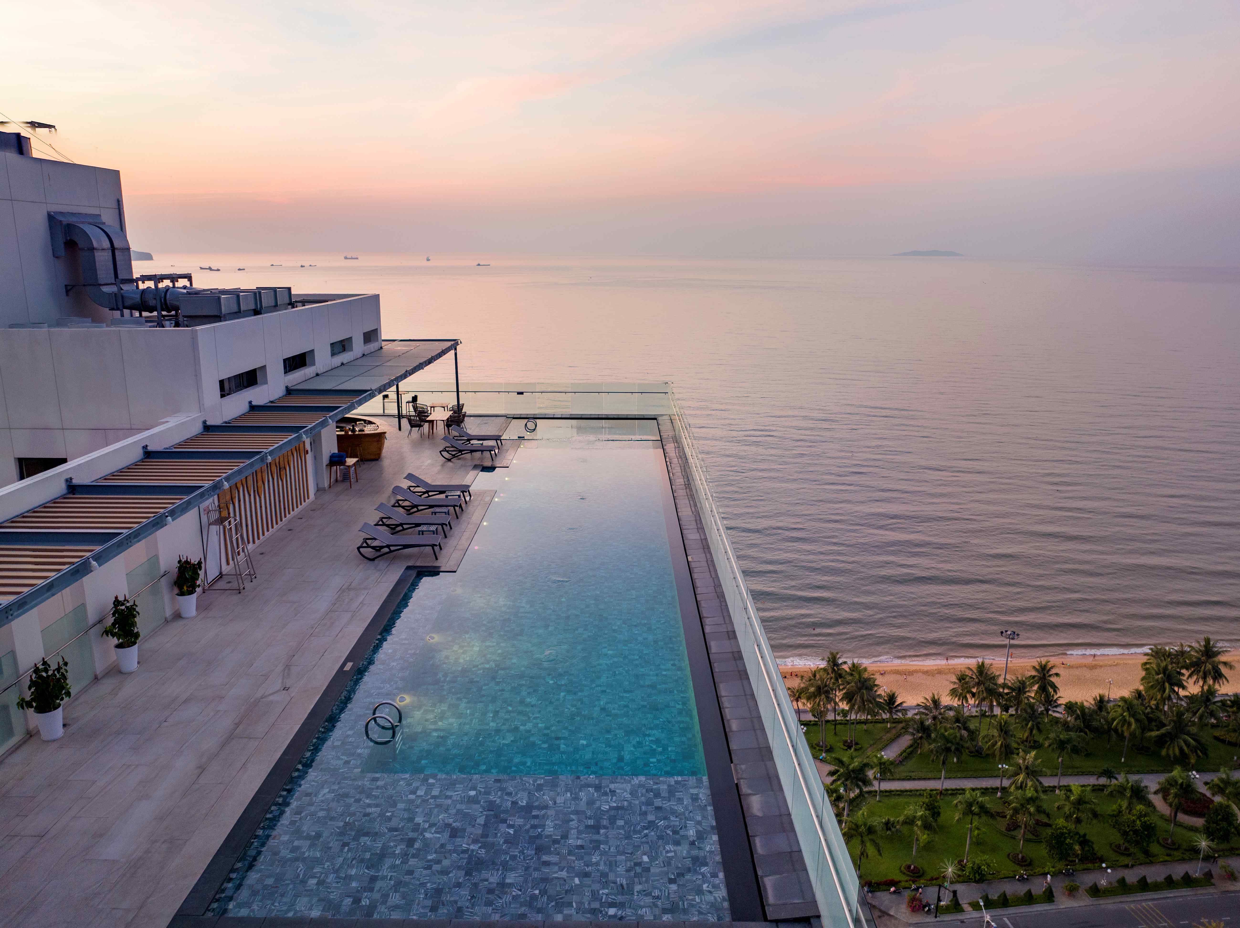 Anya Premier Beachfront Hotel Quy Nhon