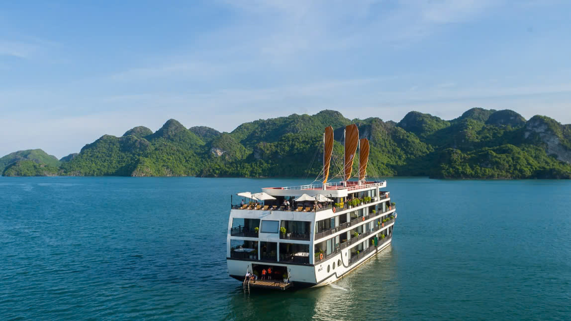 La Regina Grand Cruise