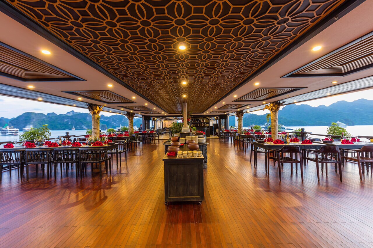 La Regina Grand Cruise