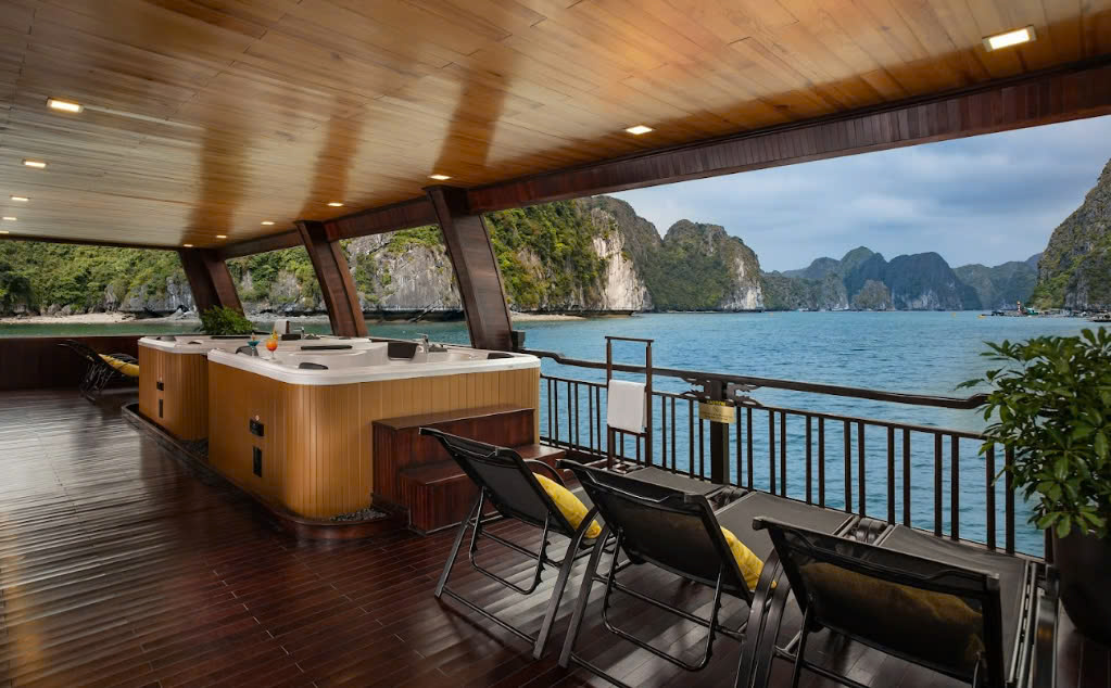 La Regina Legend Cruise