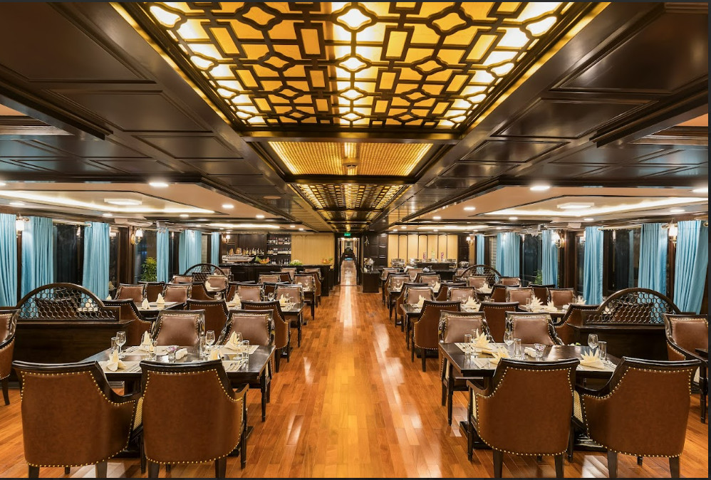 La Regina Legend Cruise