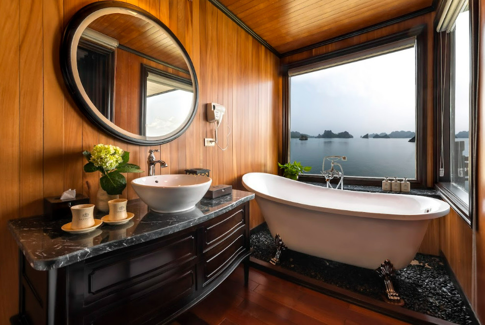 La Regina Legend Cruise