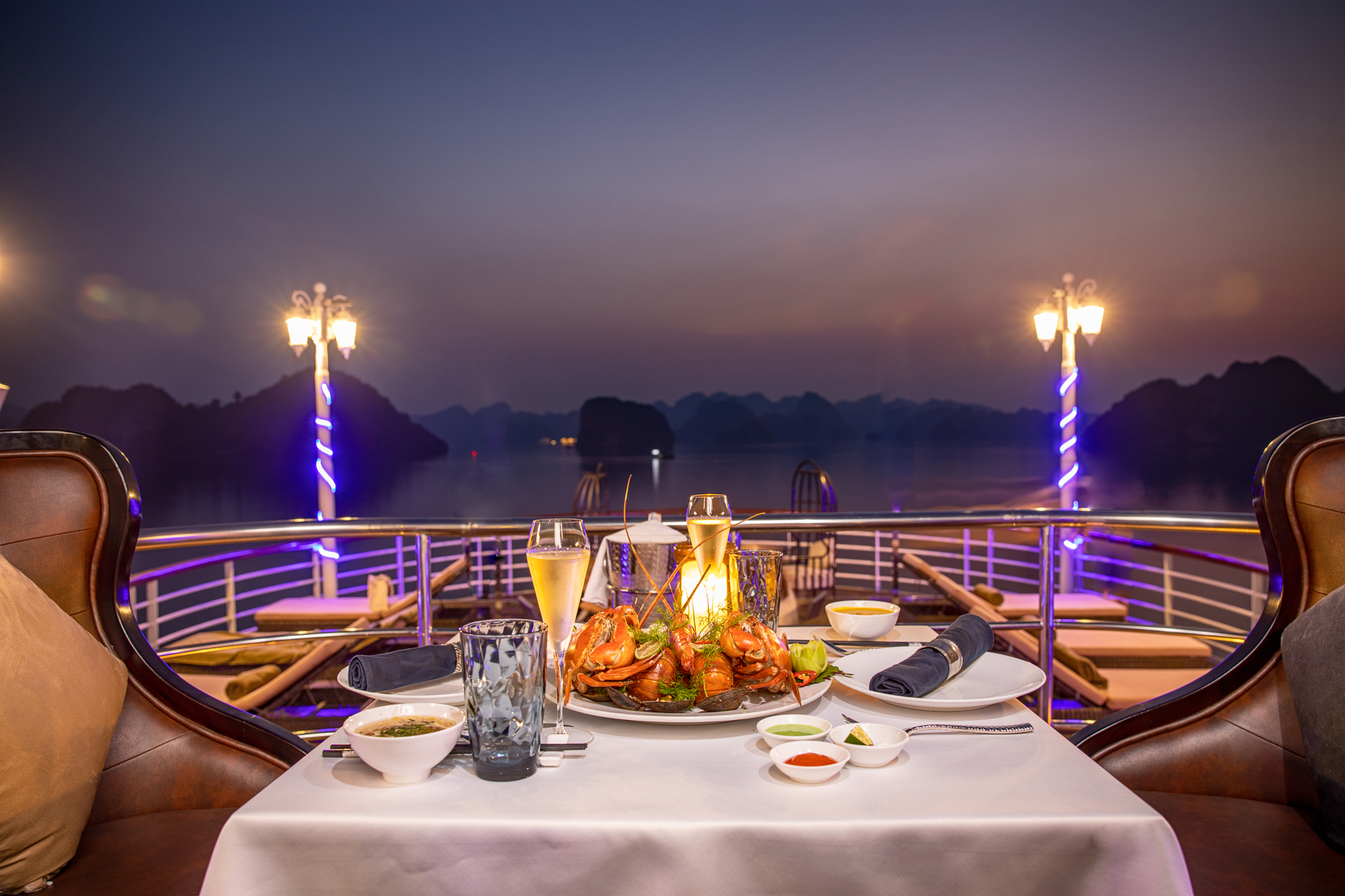 Paradise Elegance Cruise Halong