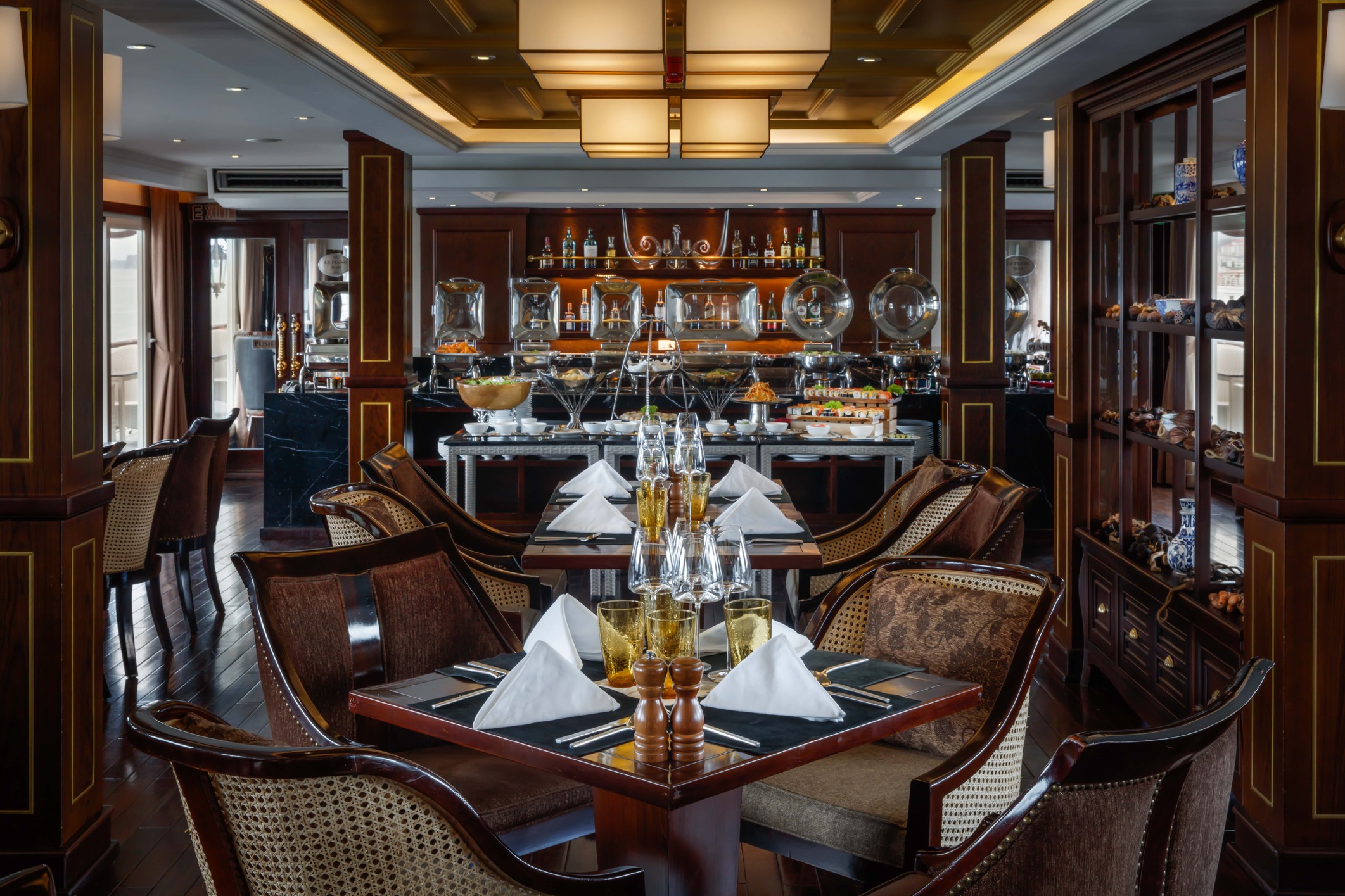 Paradise Elegance Cruise Halong