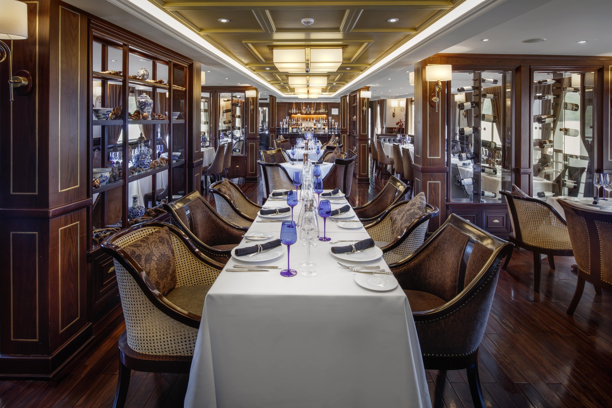 Paradise Elegance Cruise Halong