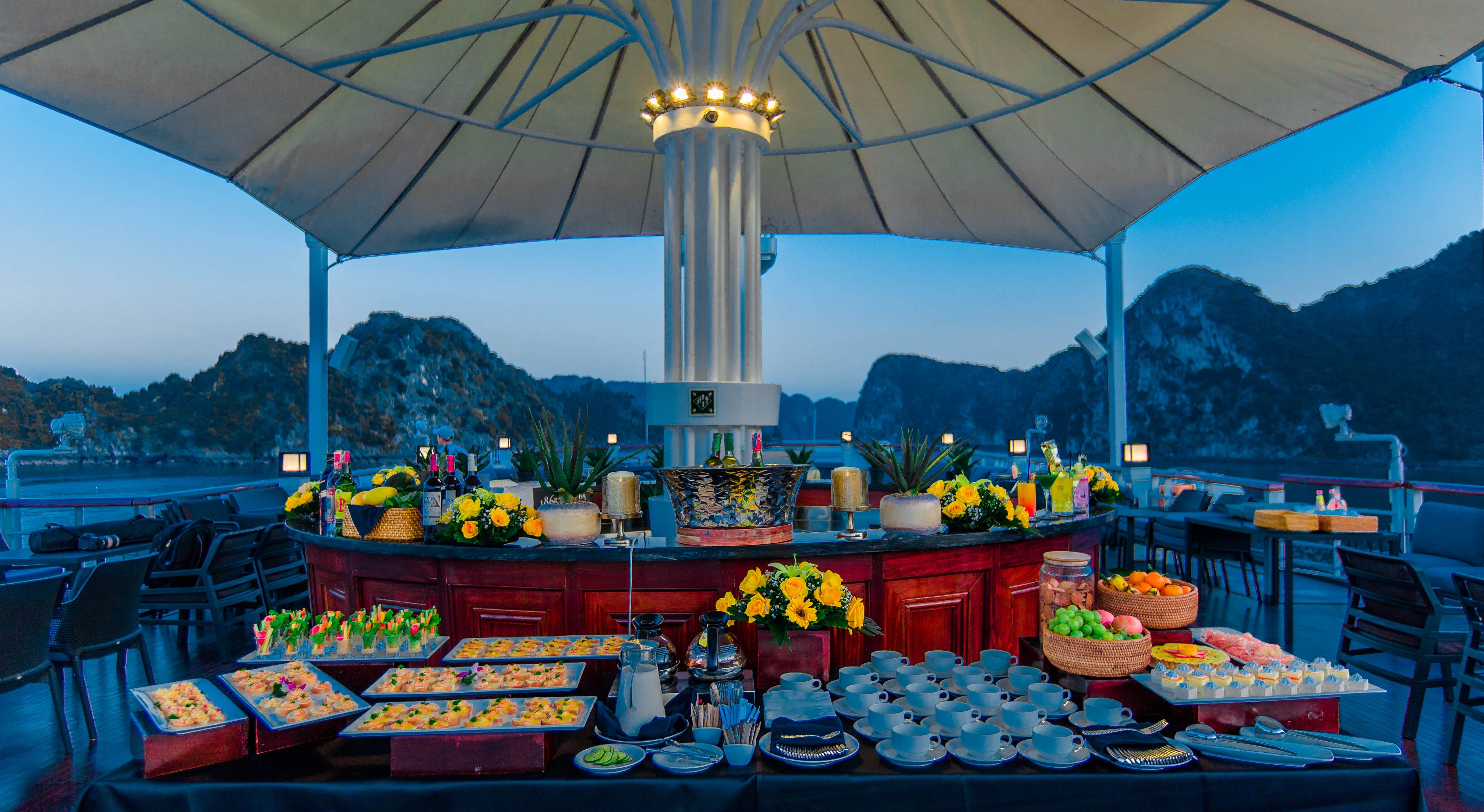 Paradise Grand Cruise - Lan Ha Bay