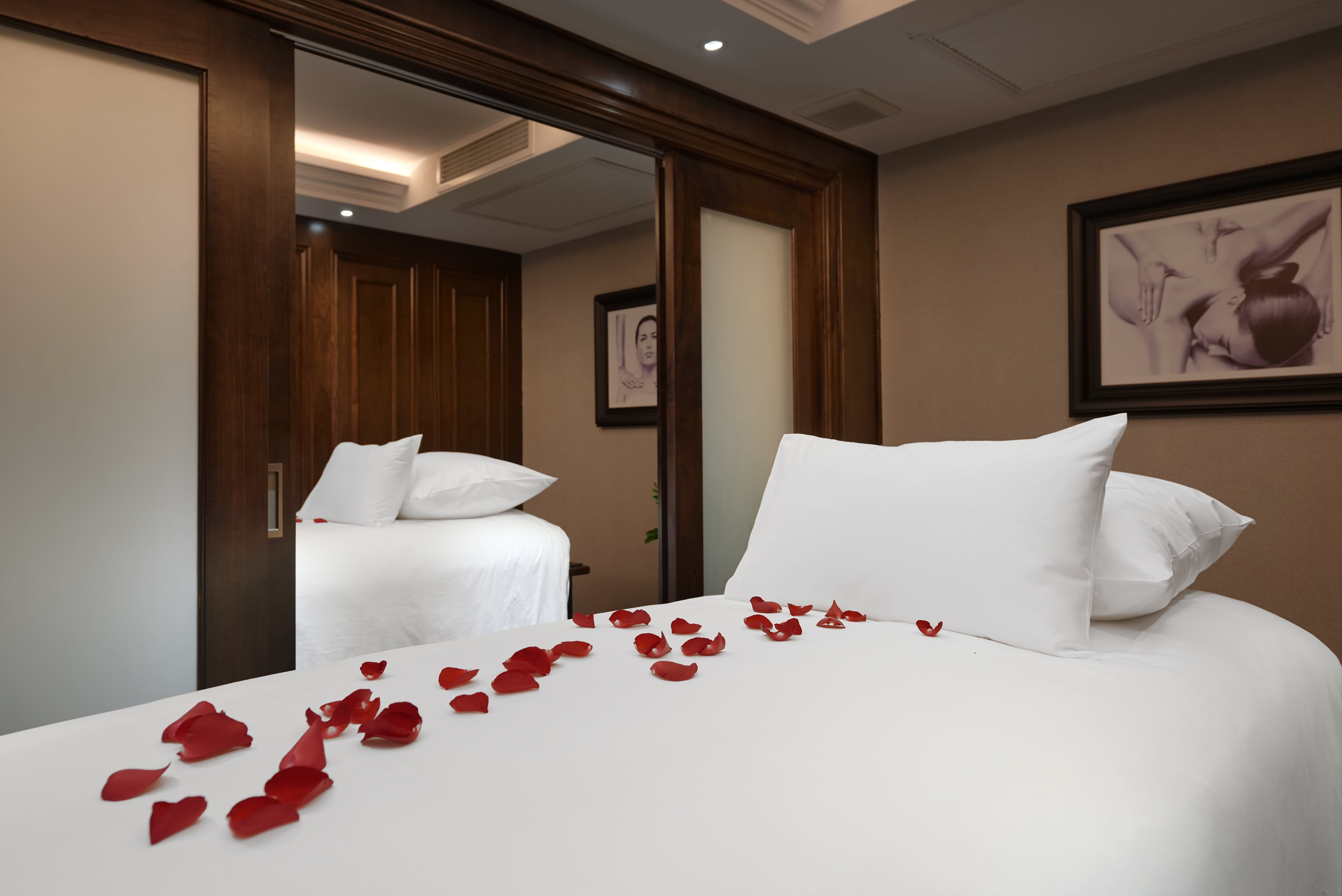 Paradise Grand Cruise - Lan Ha Bay