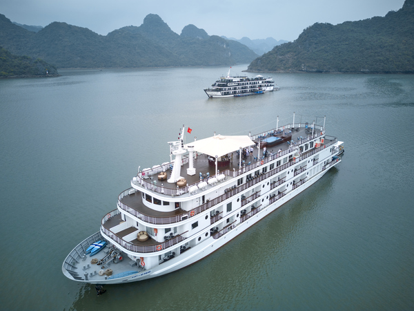 Paradise Grand Cruise - Lan Ha Bay