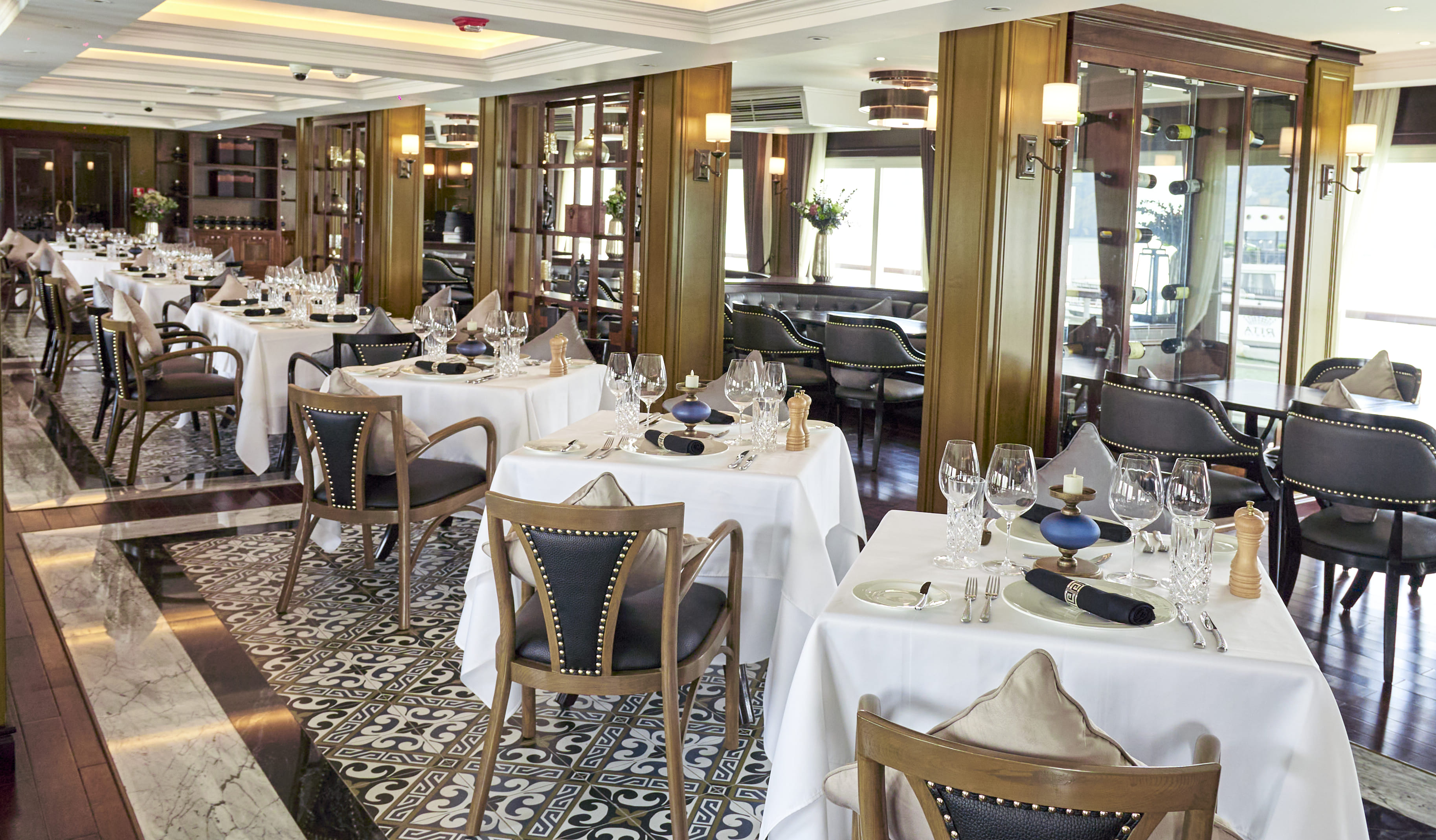 Paradise Grand Cruise - Lan Ha Bay