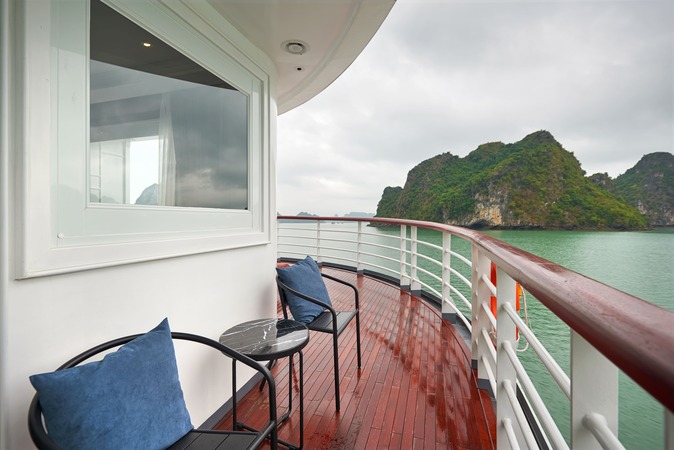Paradise Grand Cruise - Lan Ha Bay