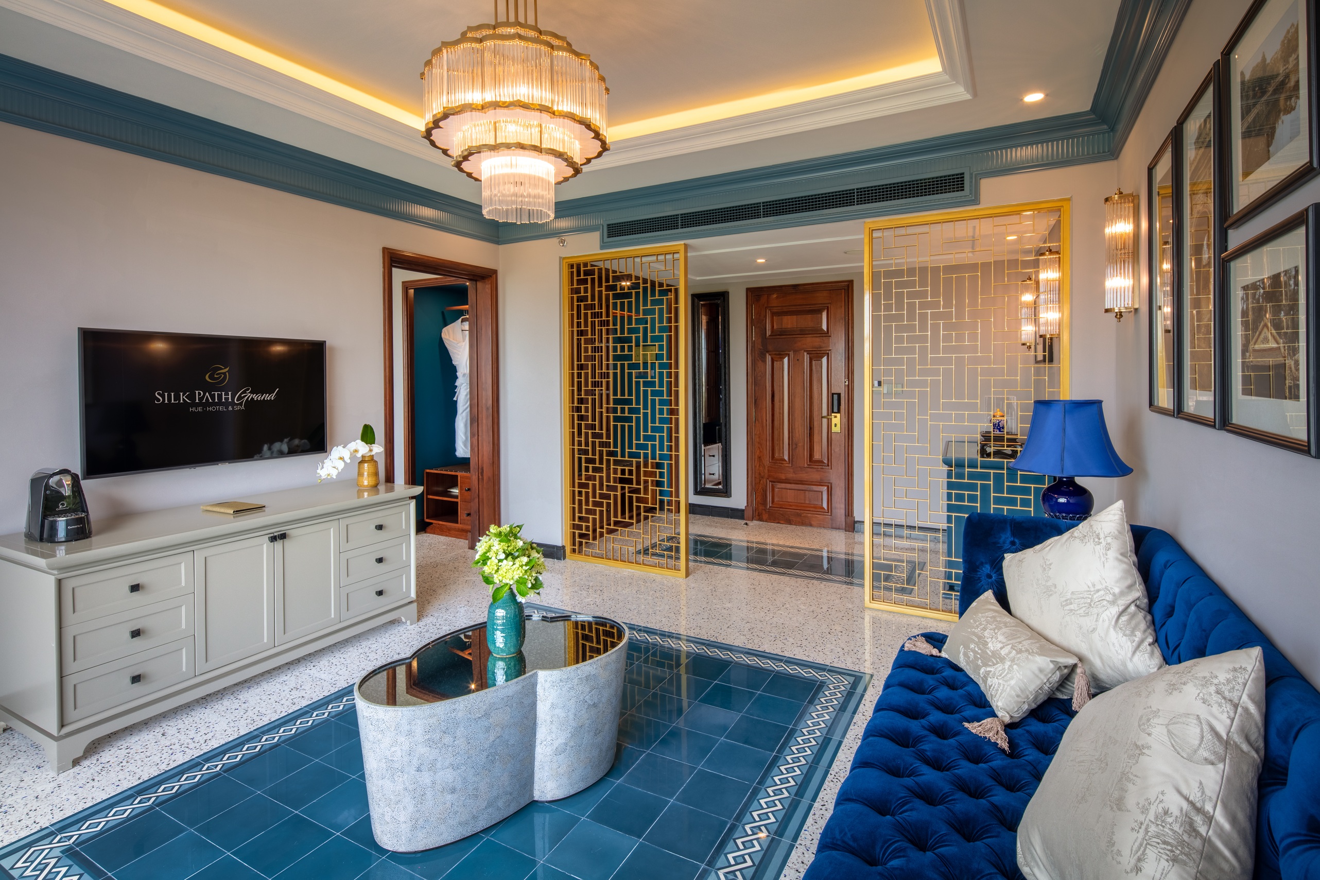 JUNIOR SUITE RIVER VIEW