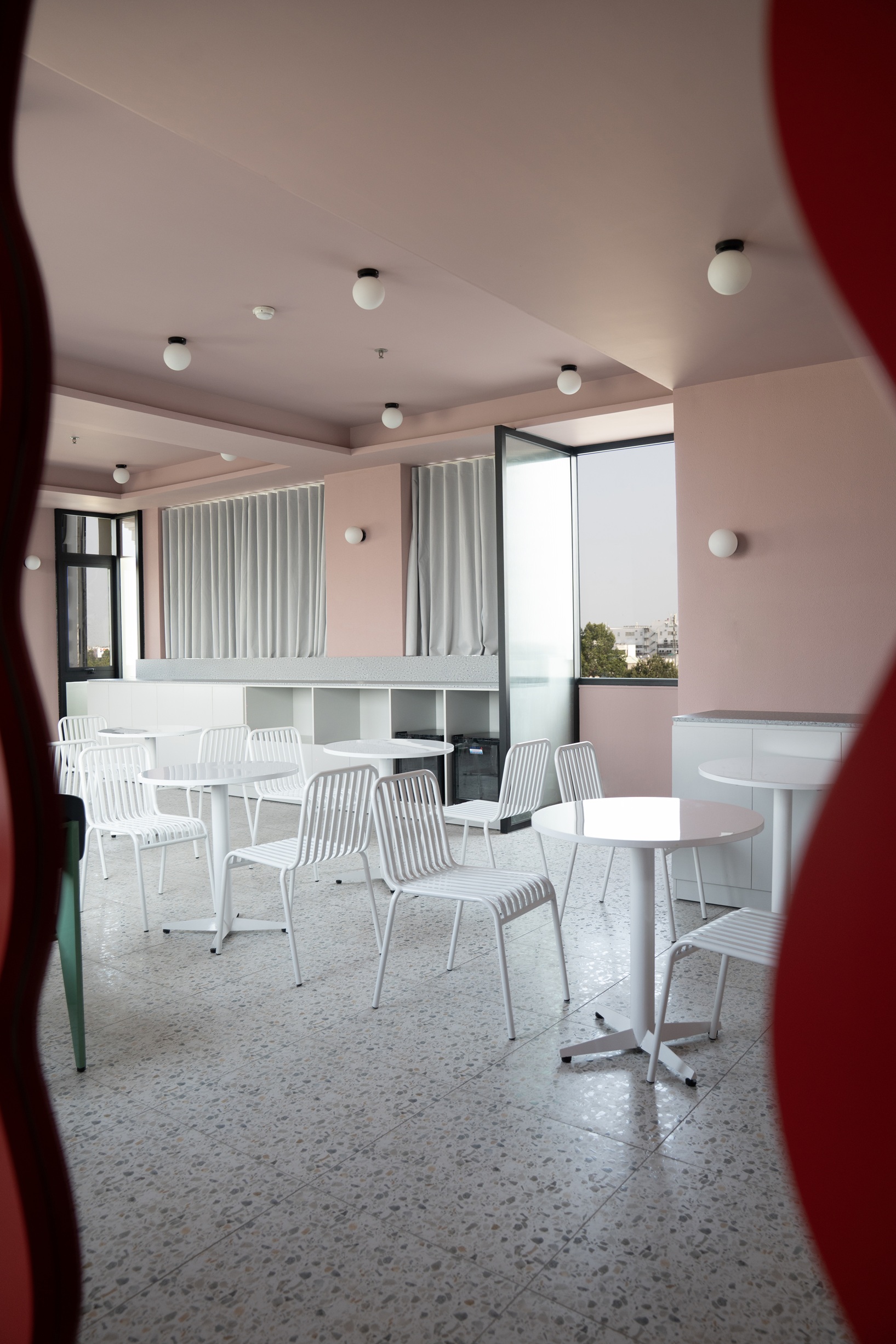 Brown Dot Hotel Saigon