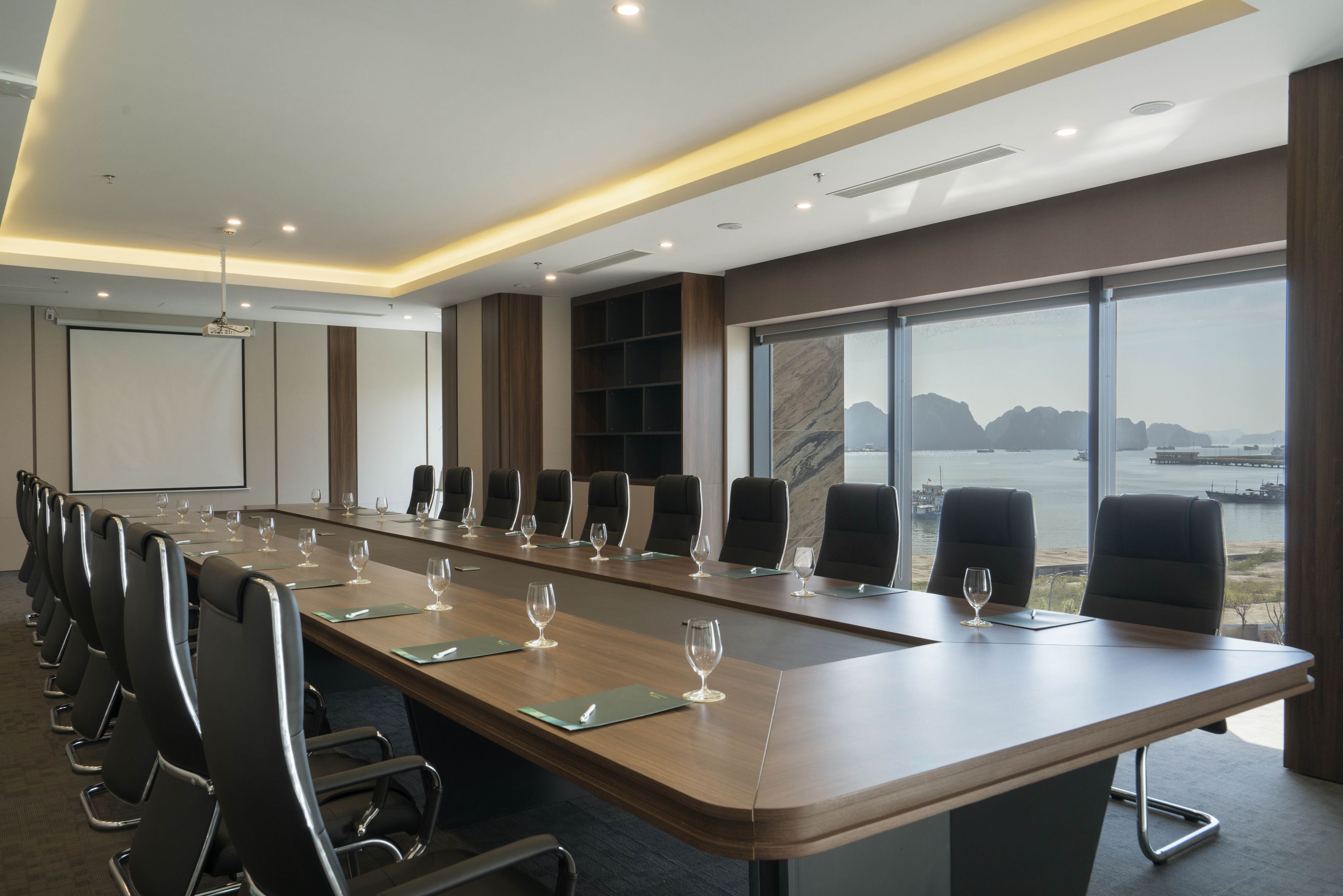 Wyndham Garden Legend Halong Wyndham Garden Legend Halong