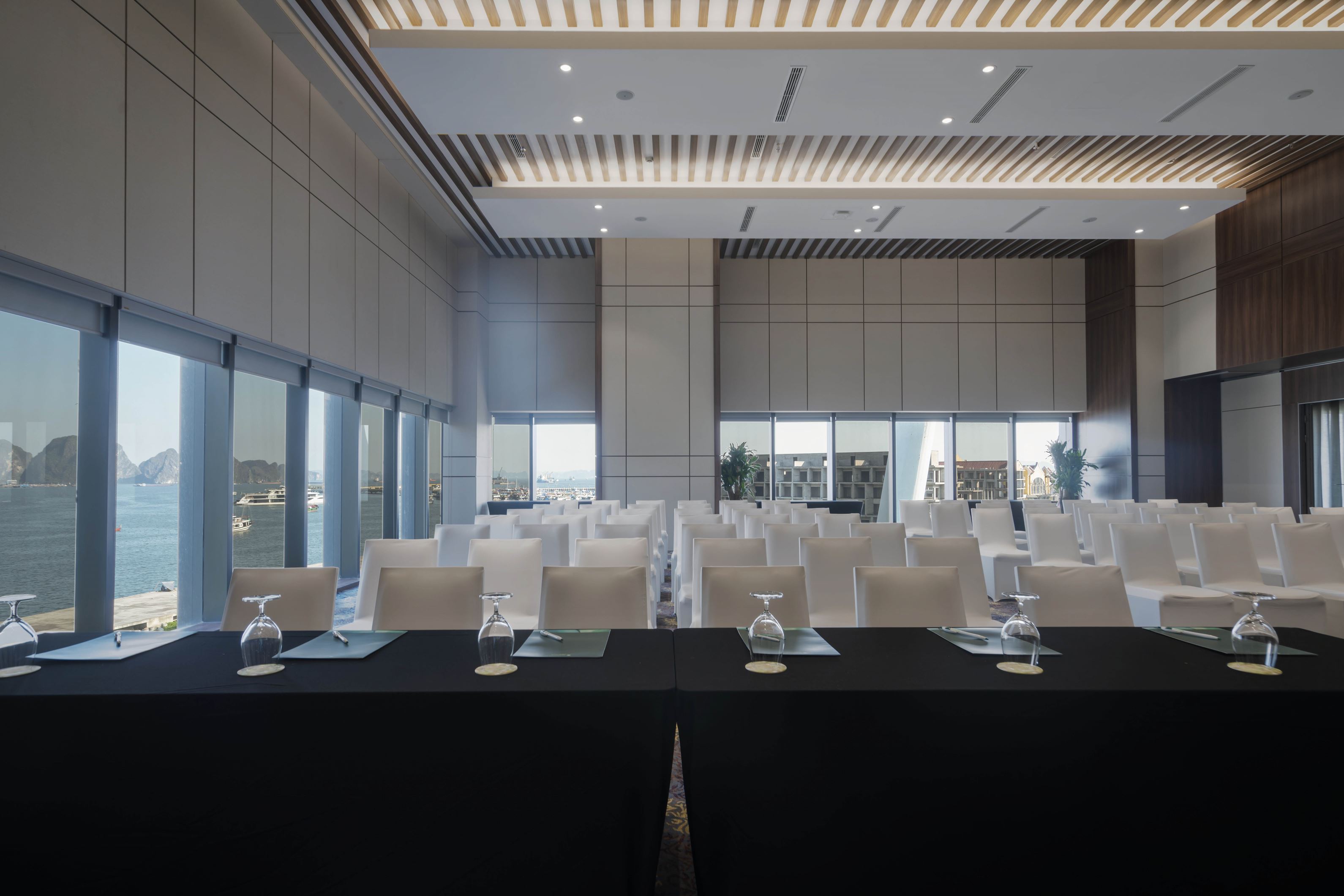 Wyndham Garden Legend Halong Wyndham Garden Legend Halong