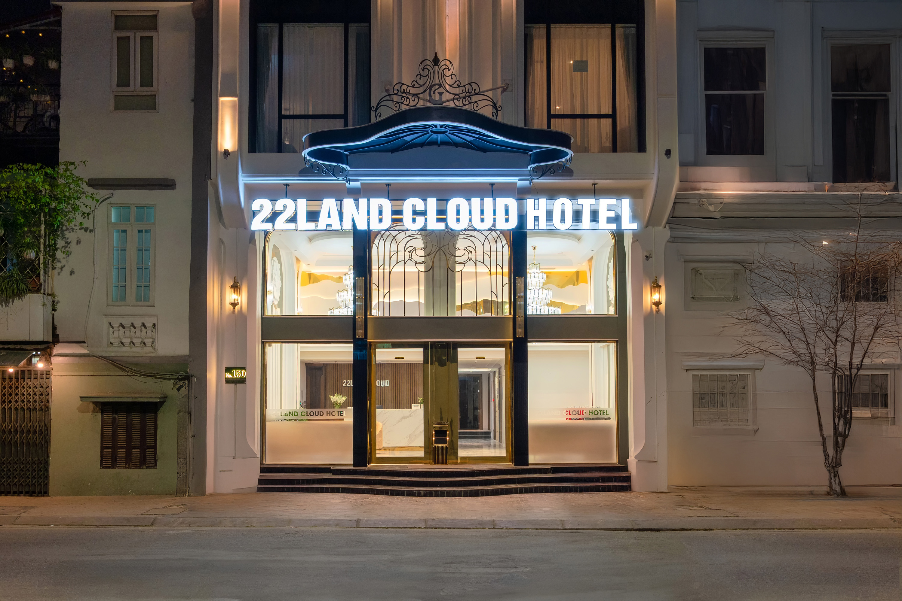 22Land Cloud Hotel