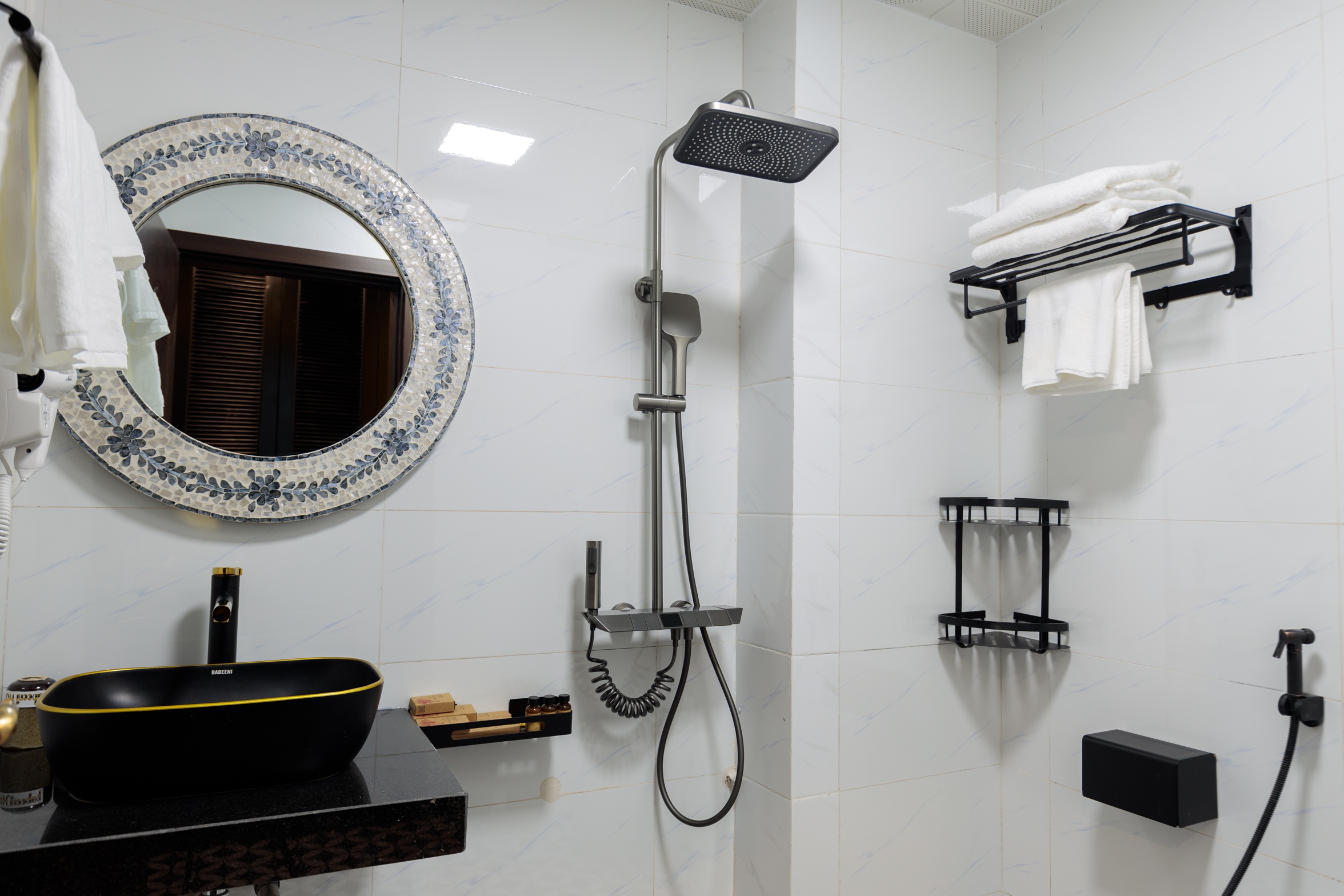 Babeeni Family Hotel Sapa