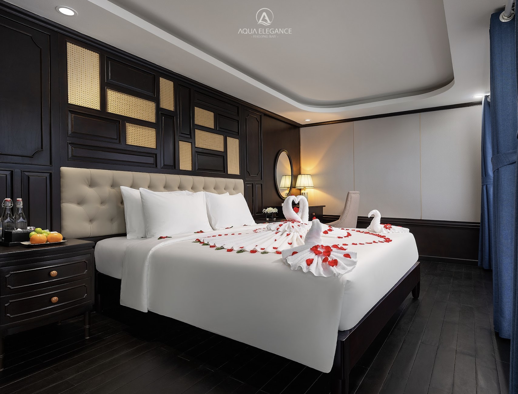 Aqua Elegance Cruise