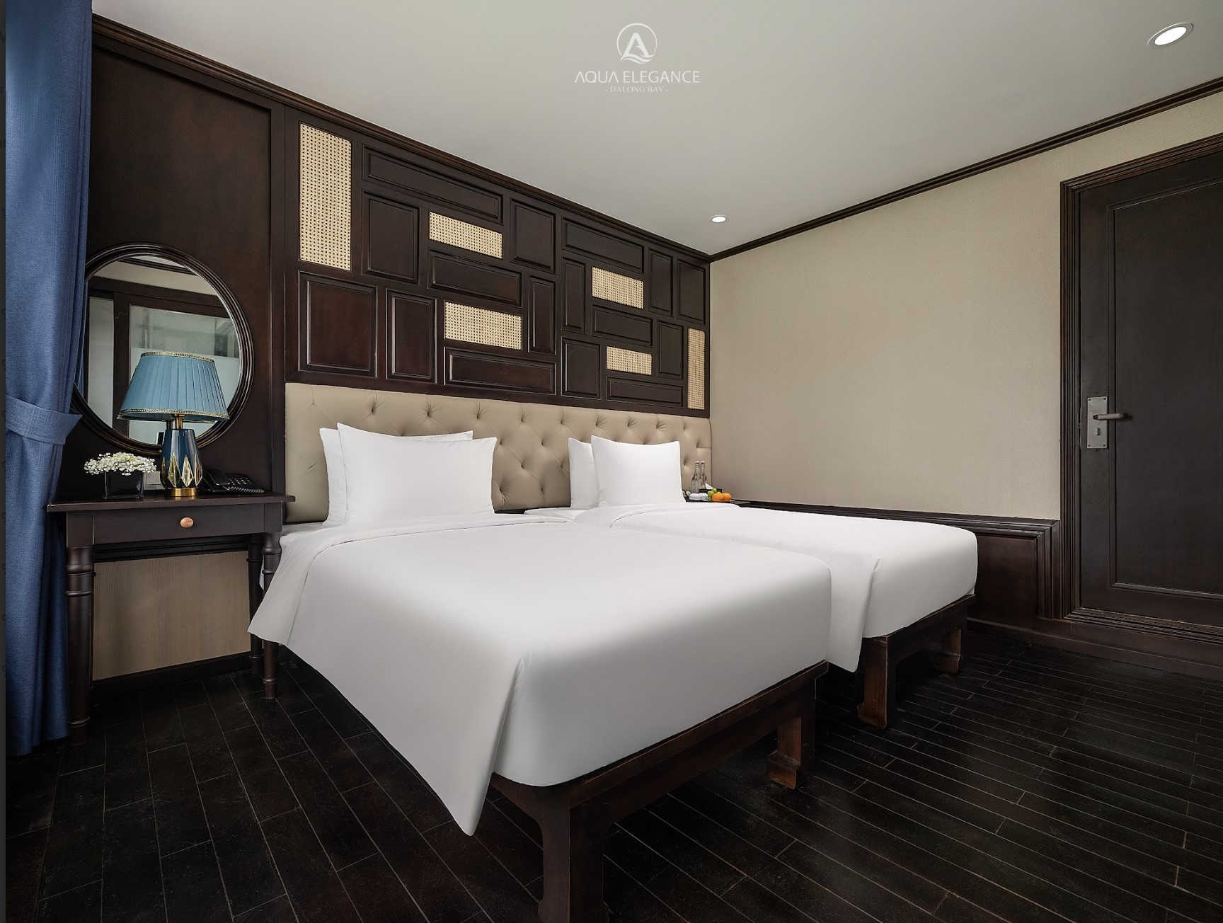 Aqua Elegance Cruise