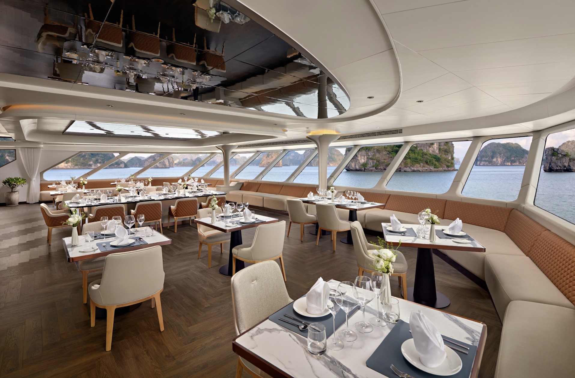 Grand Pioneers Halong Bay Cruise 2