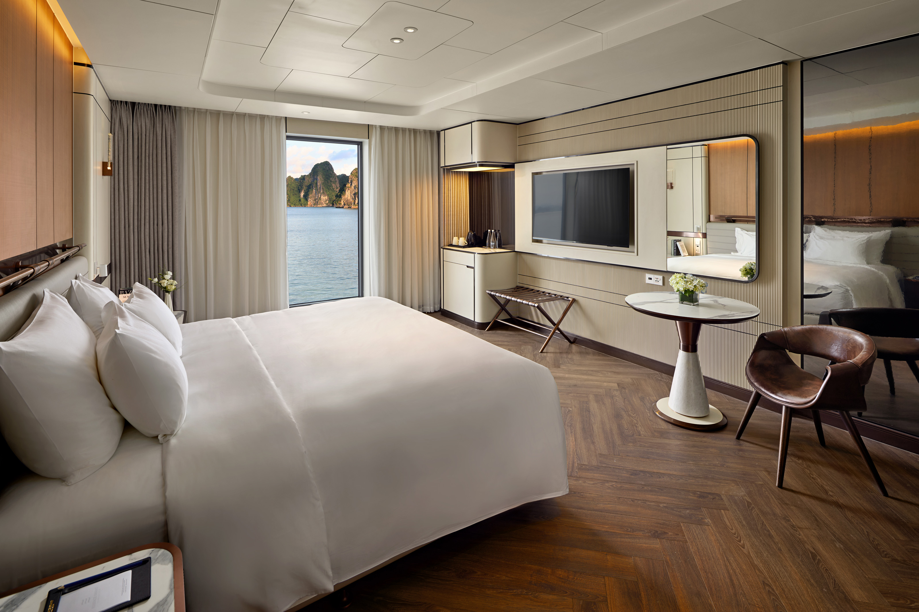 OCEAN SUITE
