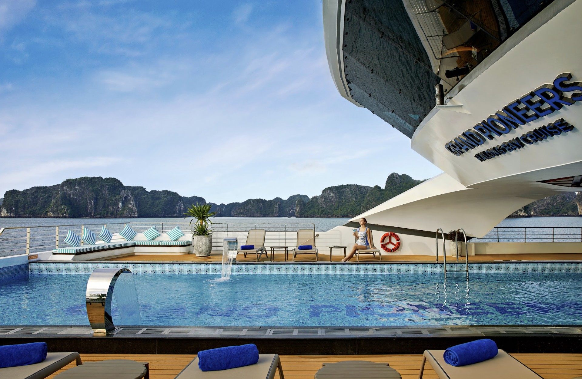 Grand Pioneers Halong Bay Cruise 2