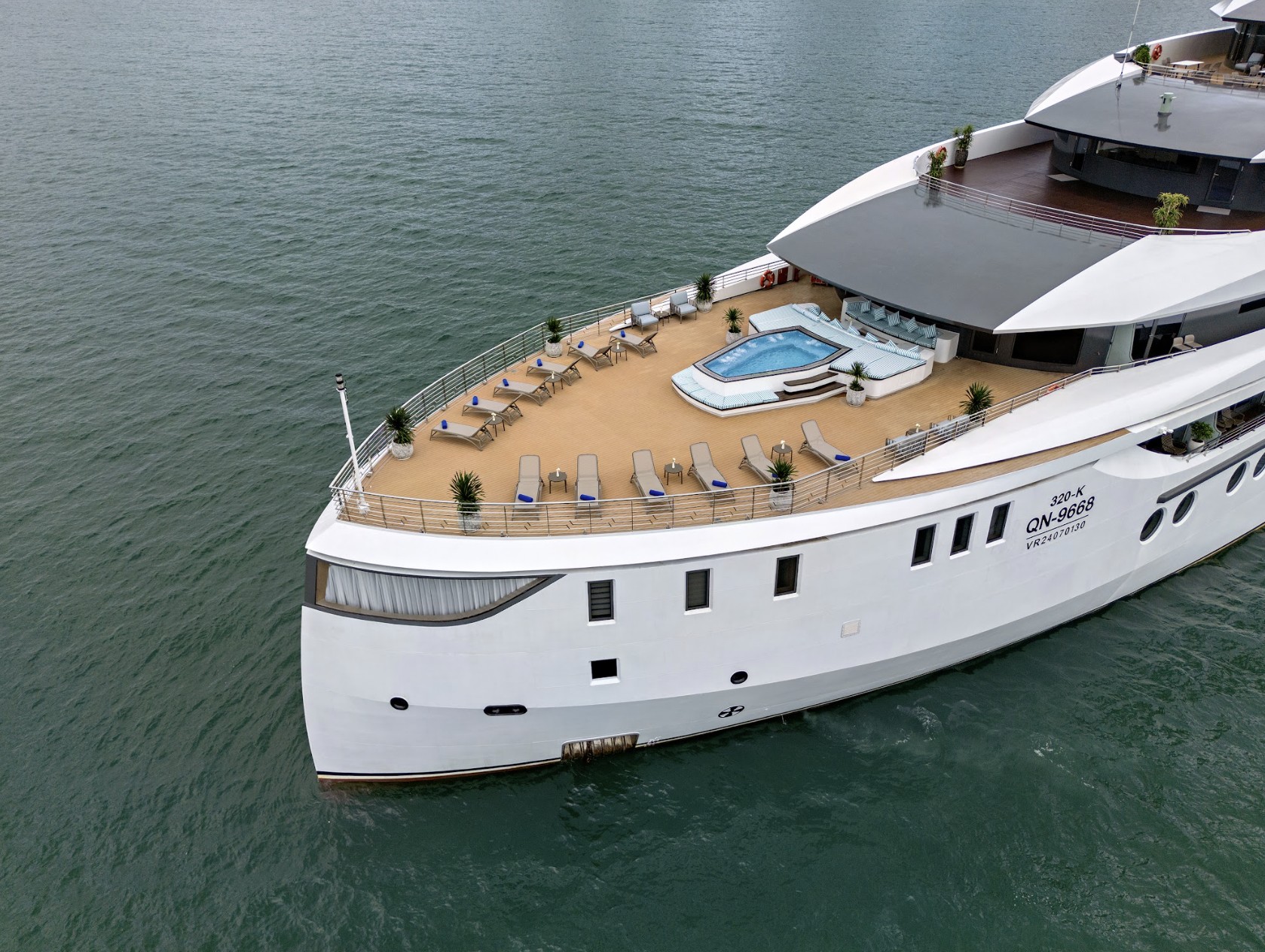 Grand Pioneers Halong Bay Cruise 2