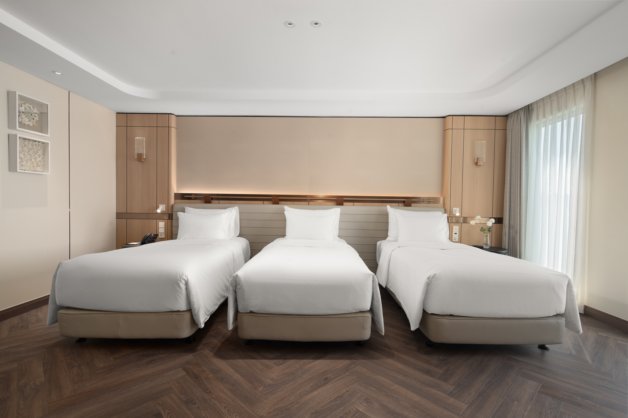 Grand Pioneers Halong Bay Cruise 1