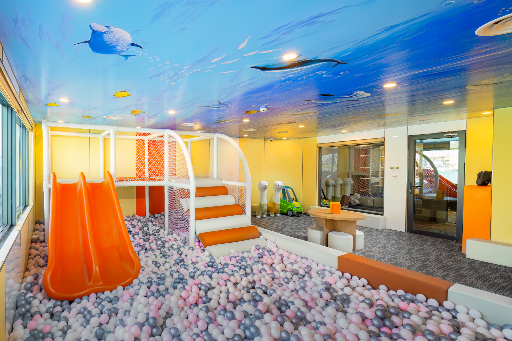 Grand Pioneers Halong Bay Cruise 1