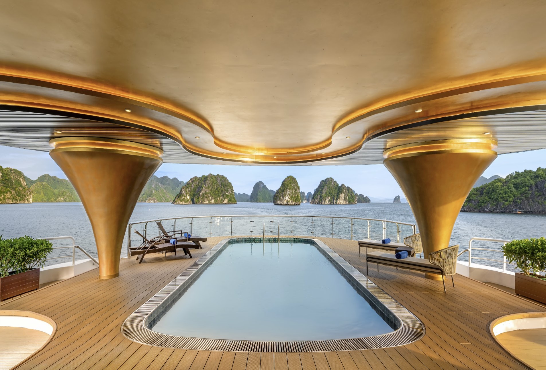 Sea Stars Cruise Ha Long