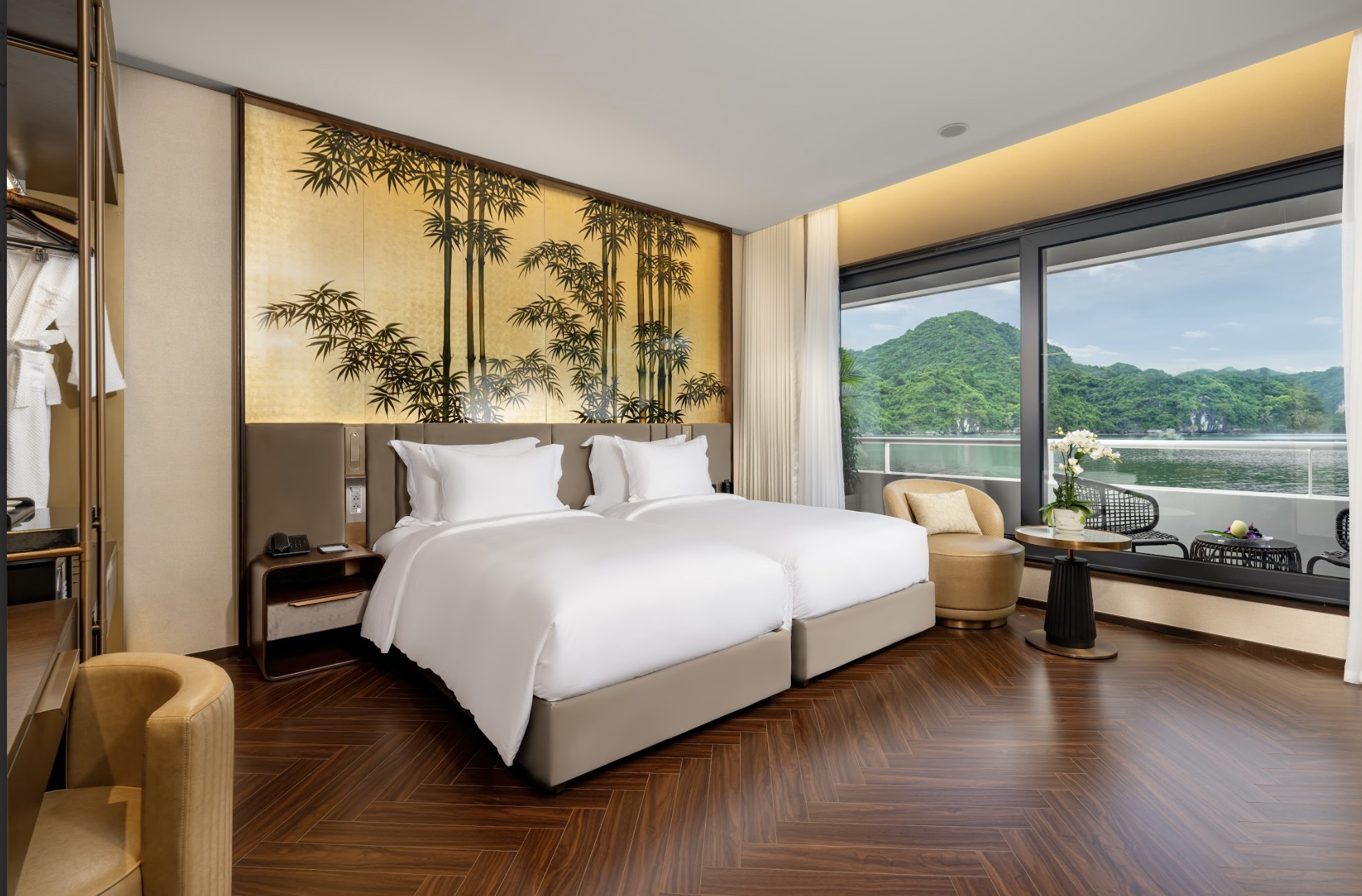 Sea Stars Cruise Ha Long