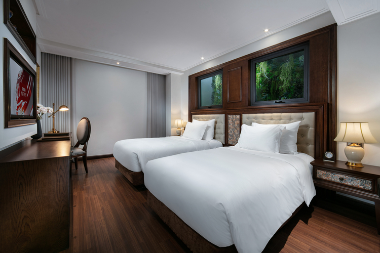 The Q Hotel