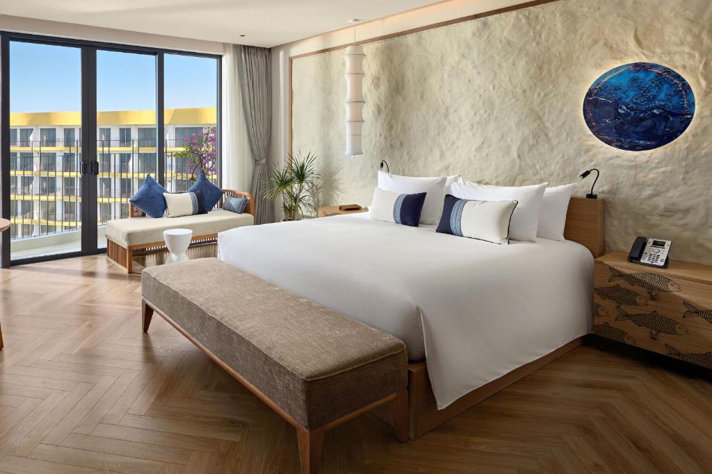 Hoi An Royal Beachfront Resort & Villas Hoi An Royal Beachfront Resort & Villas