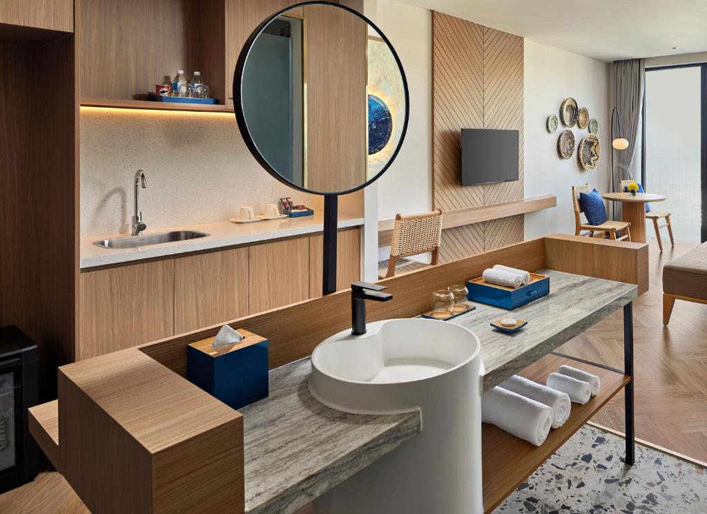 Hoi An Royal Beachfront Resort & Villas Hoi An Royal Beachfront Resort & Villas