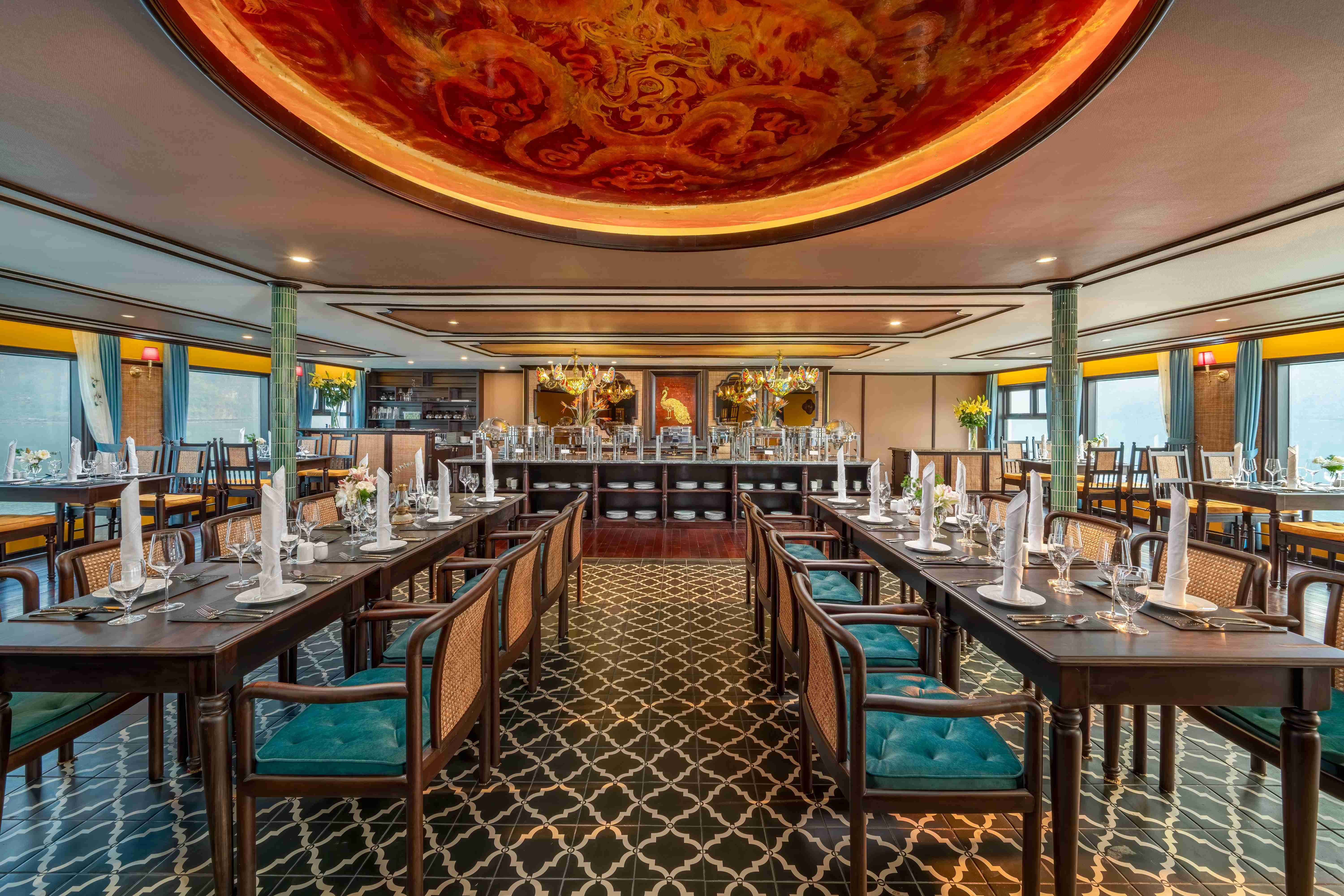 Indochine Grand Lan Ha Bay