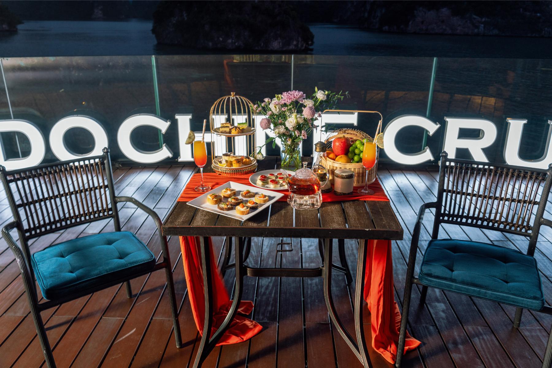 Indochine Cruise Lan Ha Bay