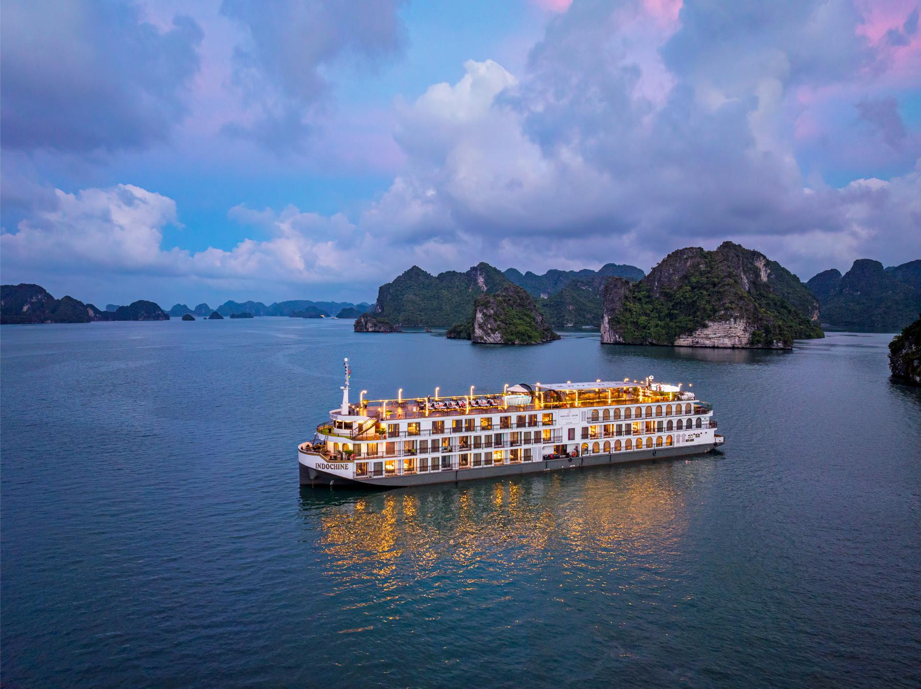 Indochine Cruise Lan Ha Bay