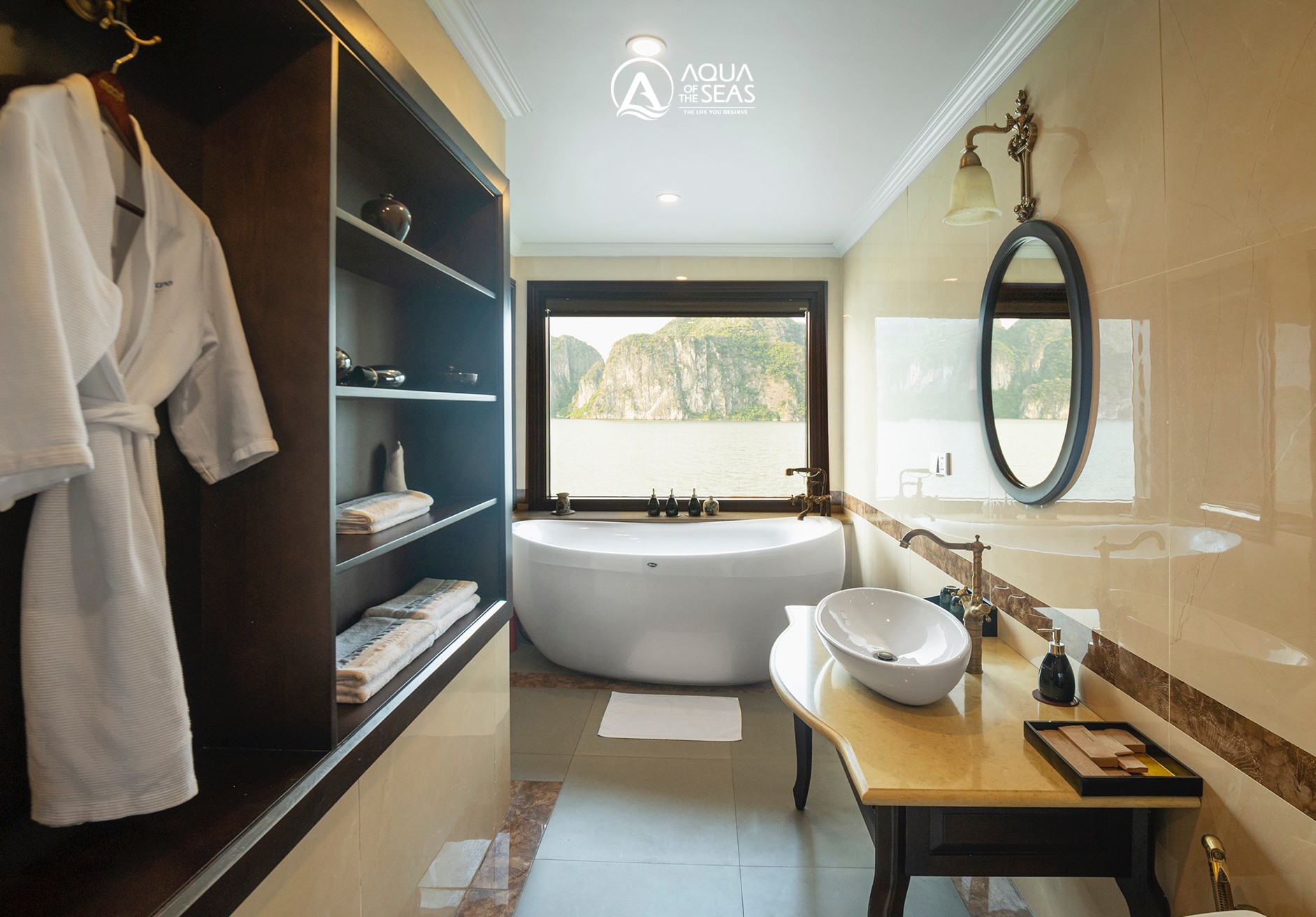 Aqua Of The Seas Cruise Halong