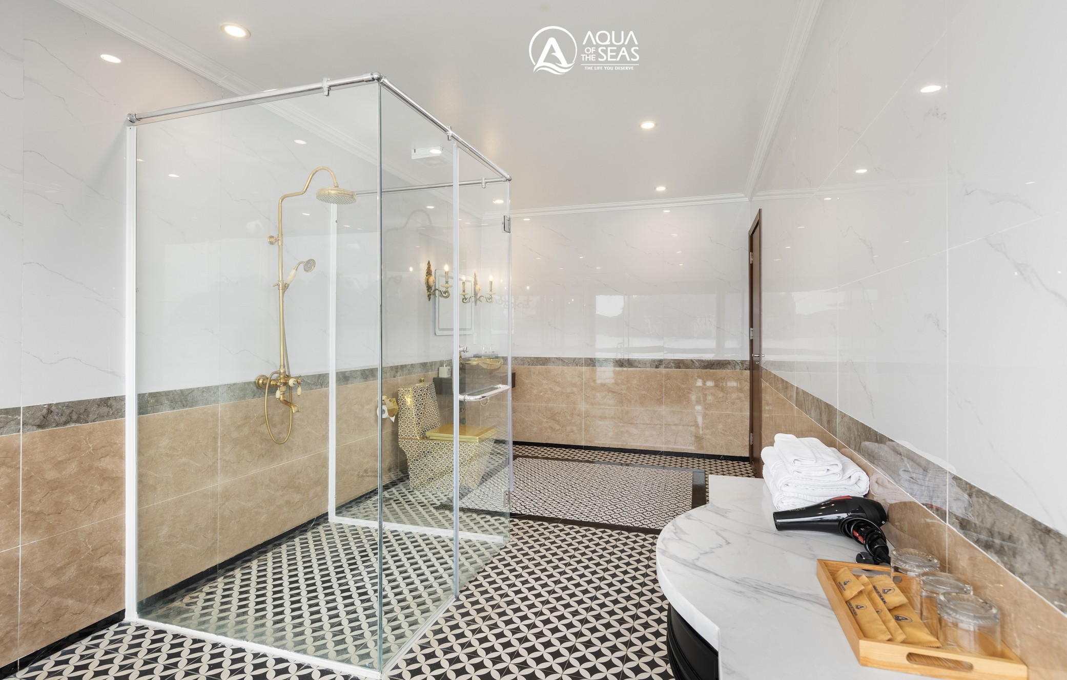 Aqua Of The Seas Cruise Halong