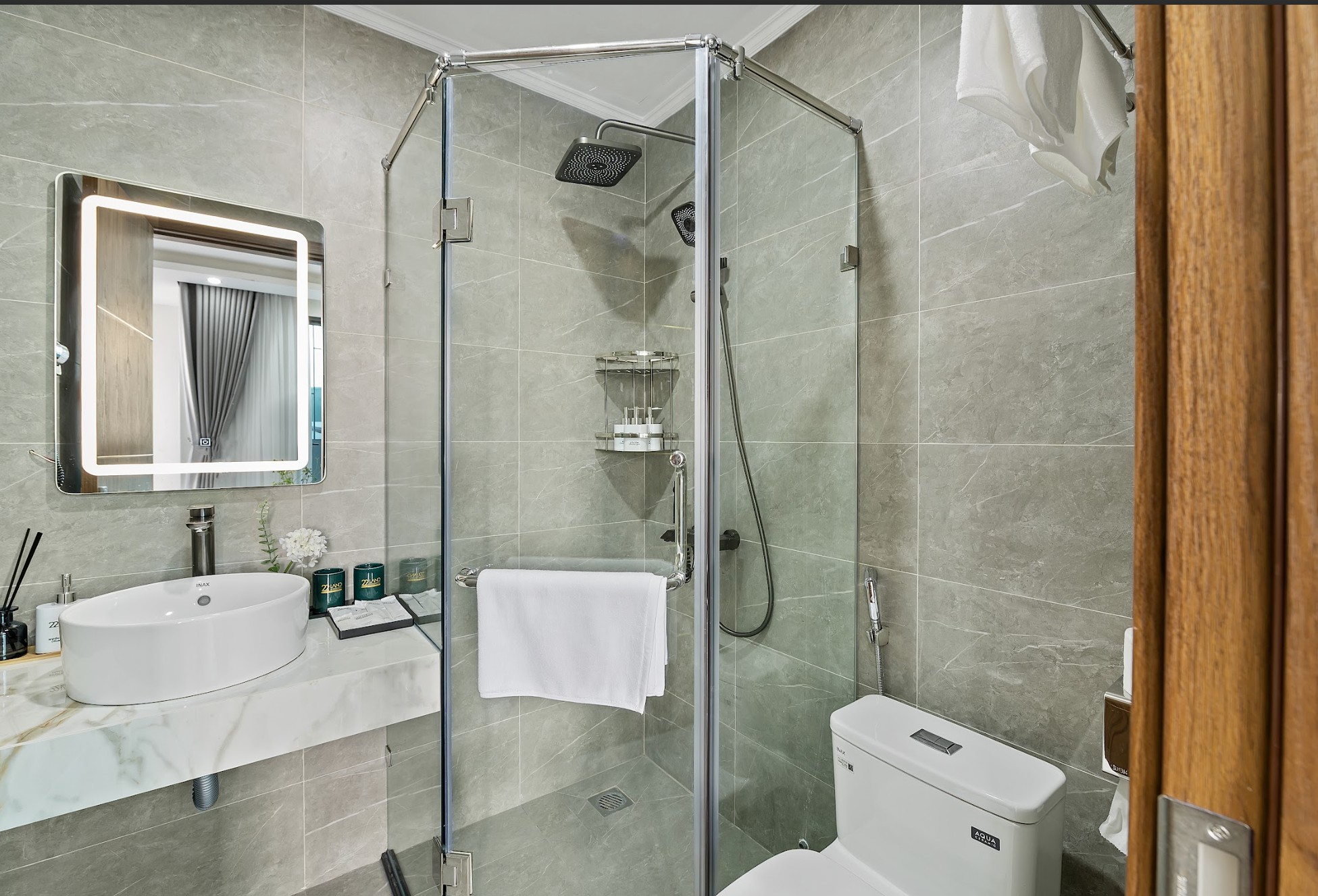 22Land Cosmos Hotel Room Type - Superior Studio